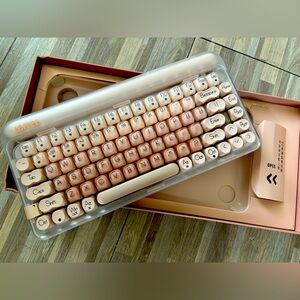 Lofree DOT Liquid Foundation Keyboard